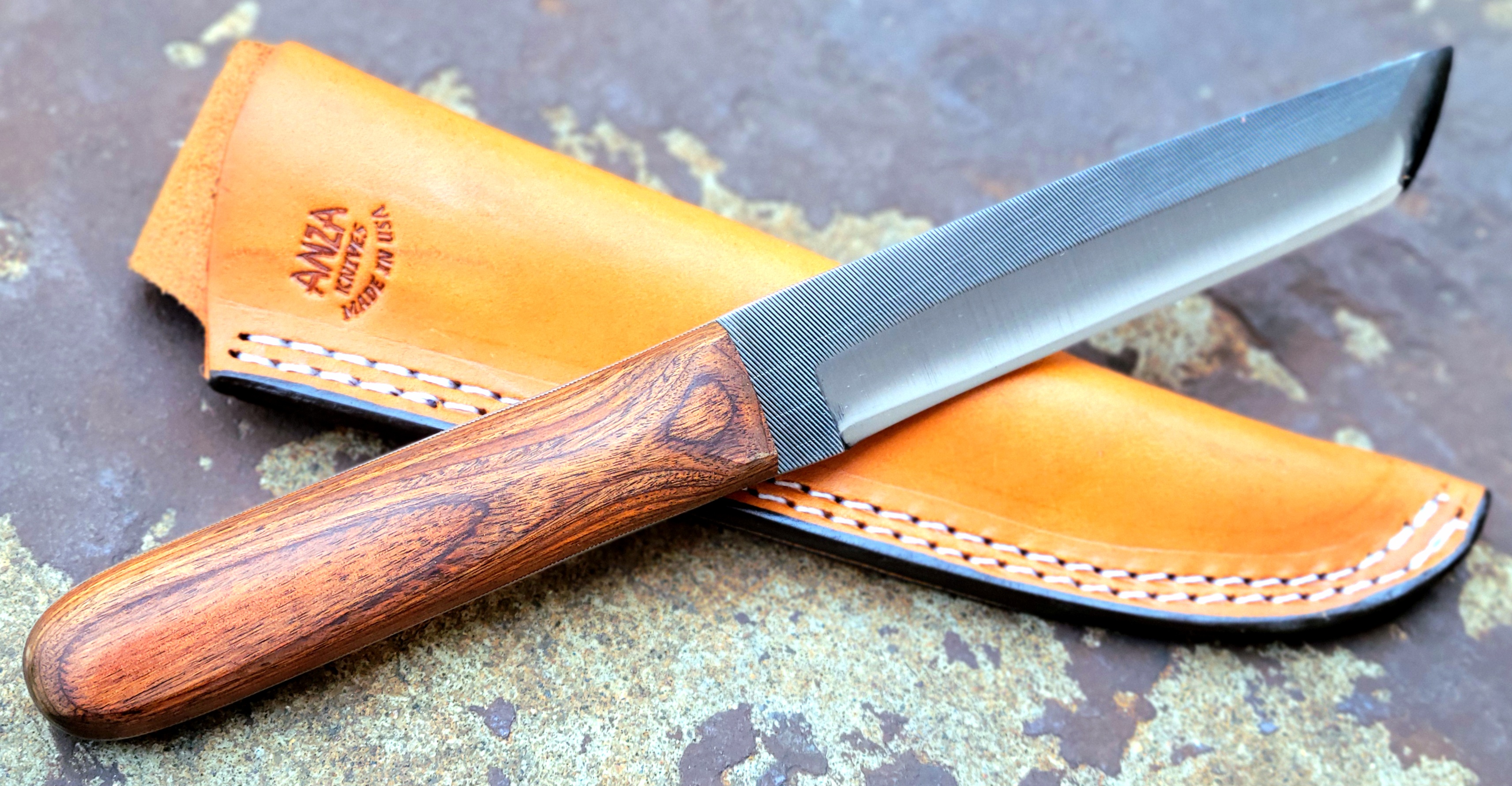 12F JOHN'S WALNUT TANTO-DYMA