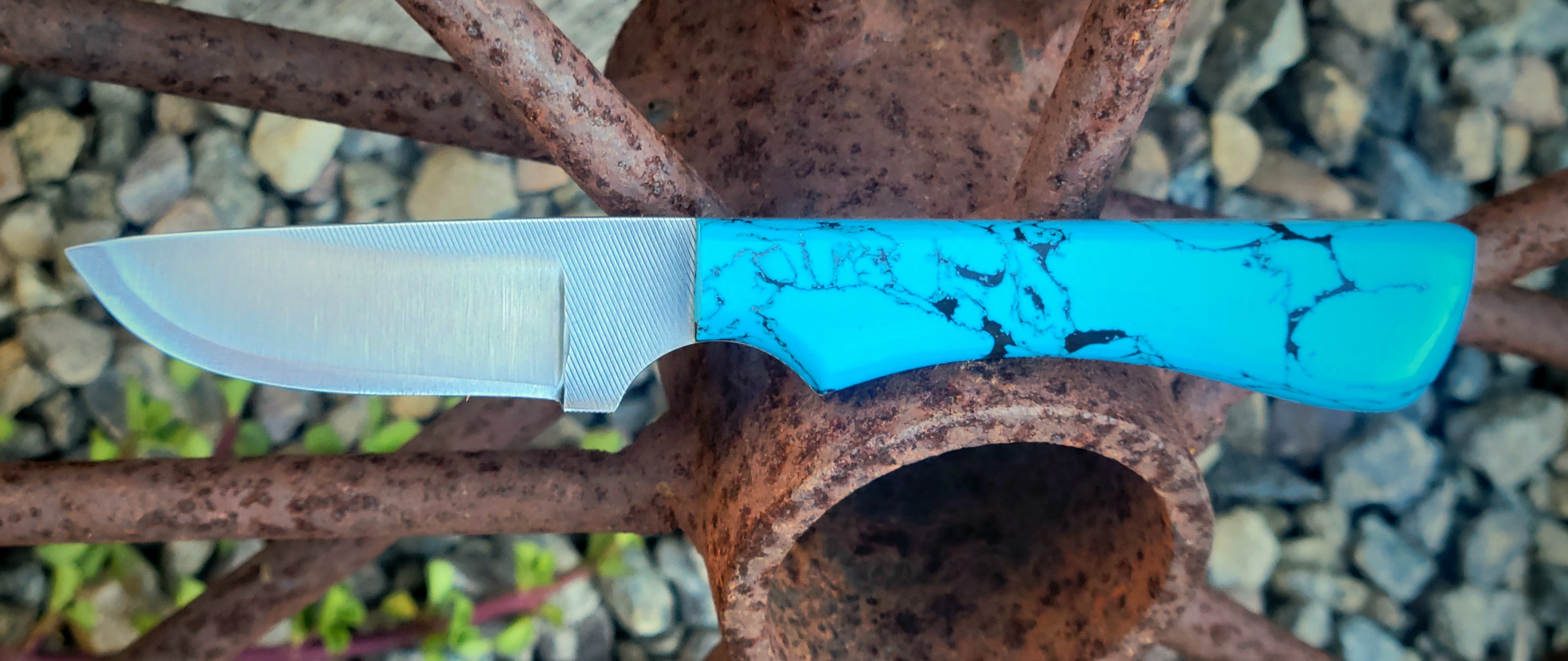 10F KERN RIVER-TURQUOISE RECON STONE