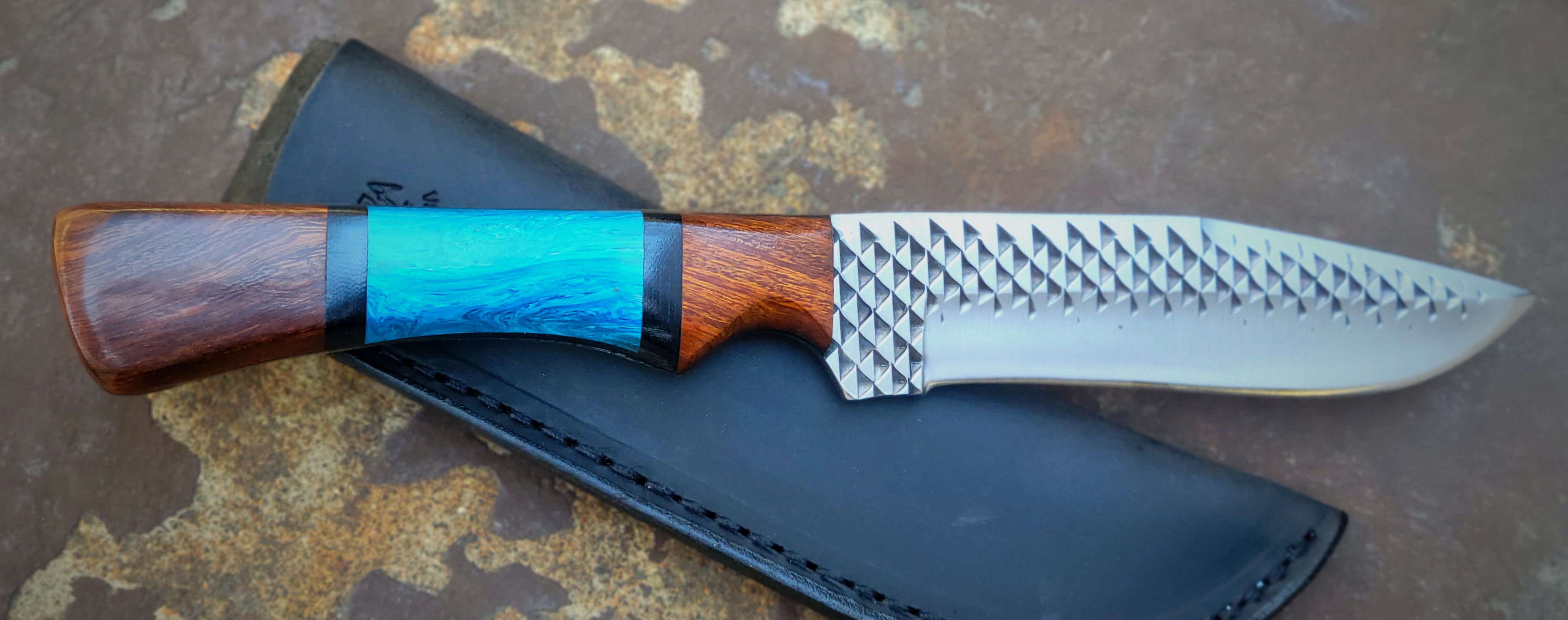 HORSESHOE FILE-IRONWOOD & BLUE
