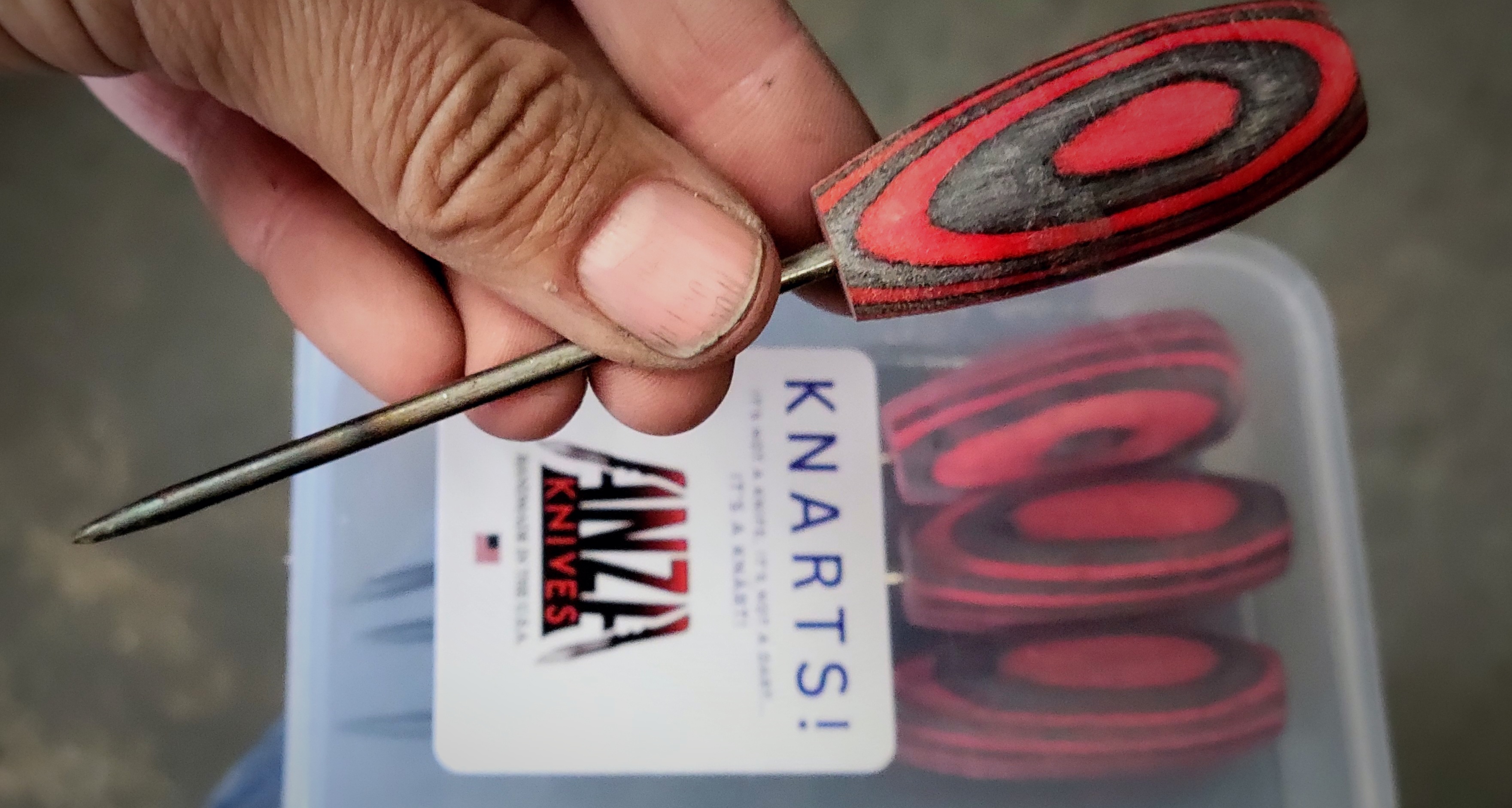 KNARTS-RED/BLK WOOD SET OF 4!!