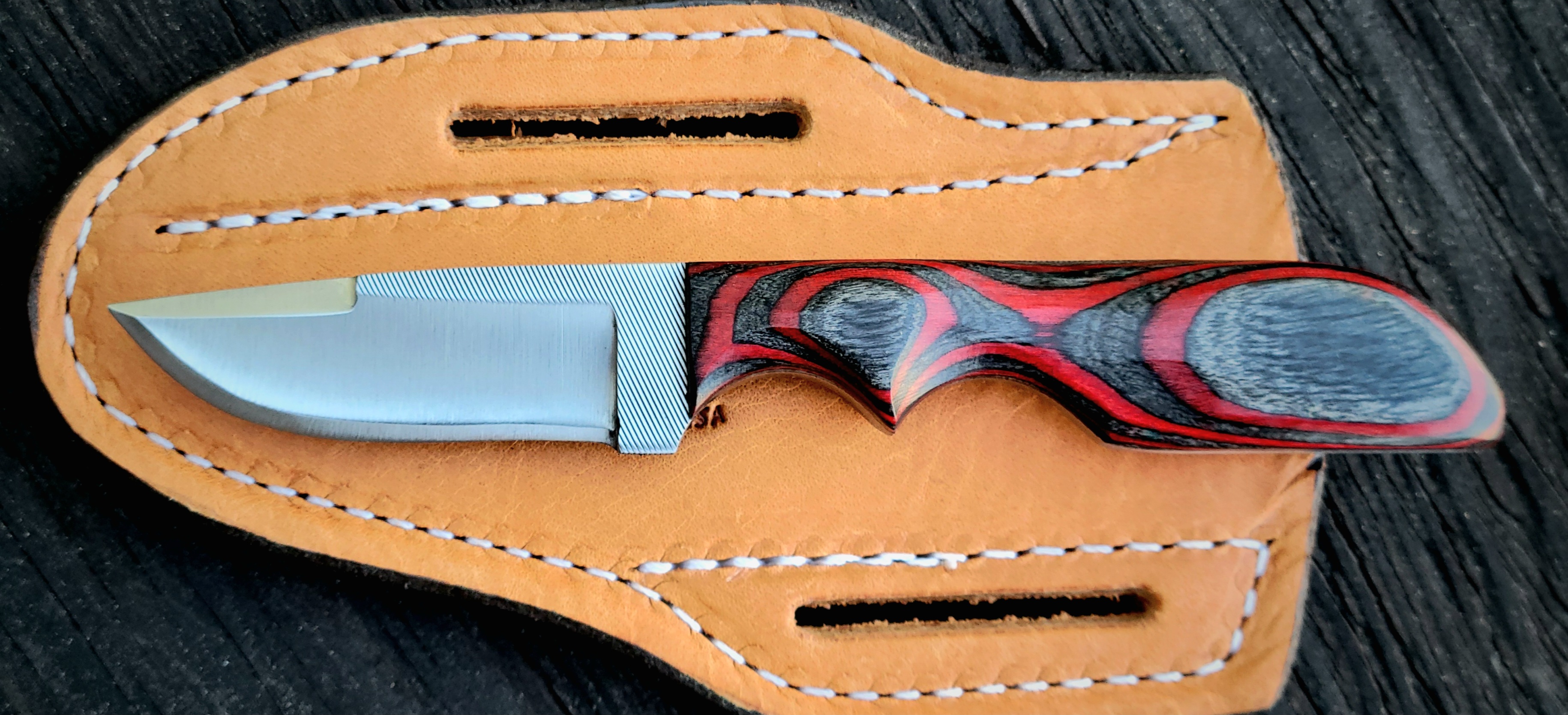 (PC) WKXX6-RED/BLACK WOOD-INFINITY HANDLE